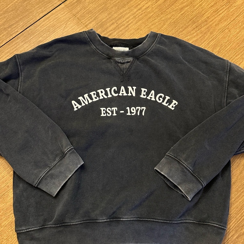 American Eagle Sweatshirt